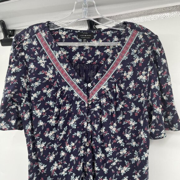 Lucky Brand Womens Floral Button Up Top Short Sleeve V-Neck Size Medium - Picture 2 of 9